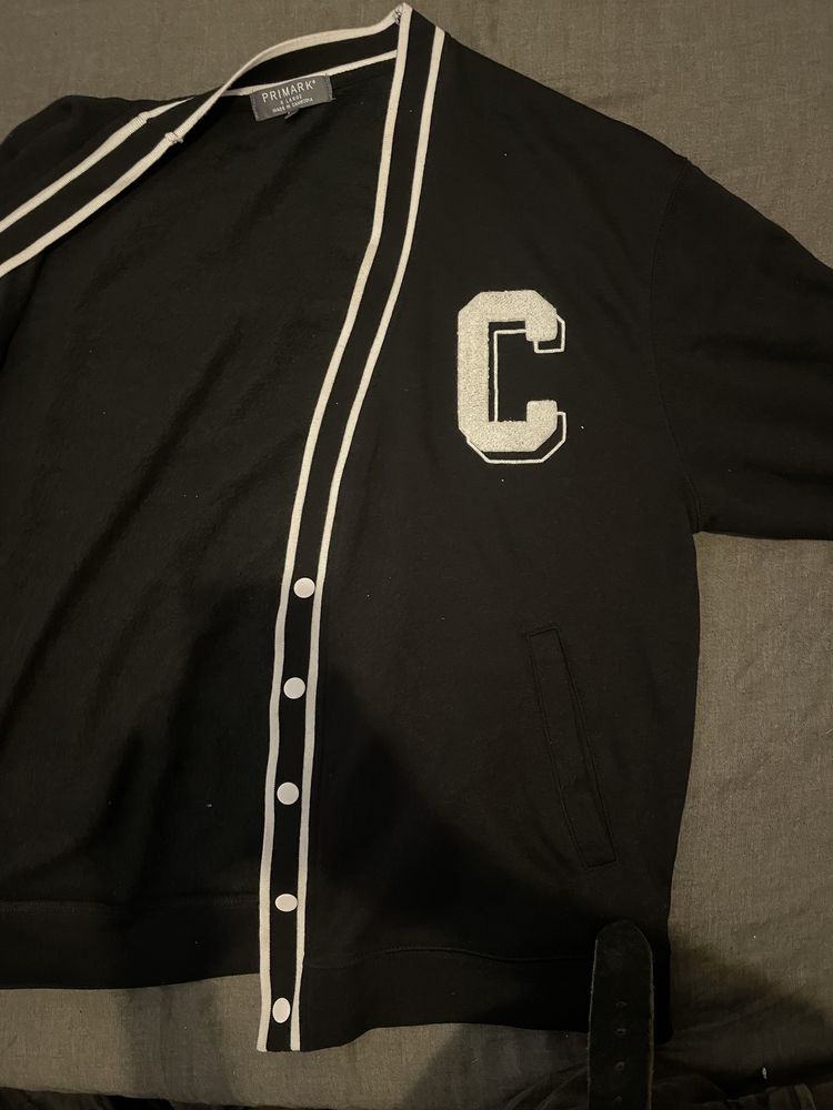 Cardigan preto limitado