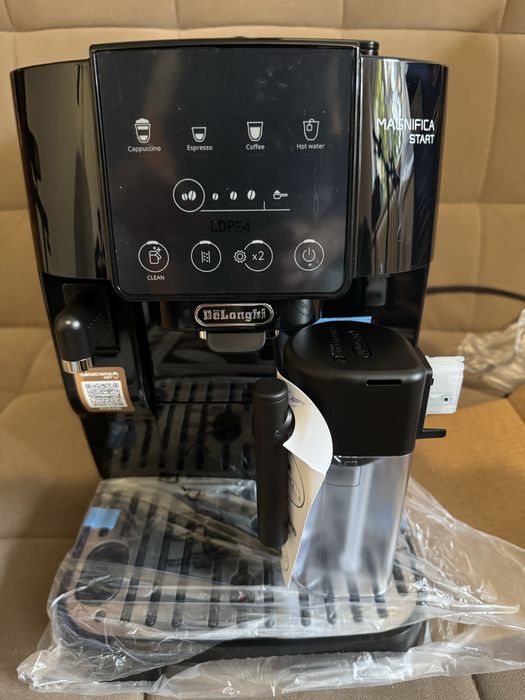 Ekspres Delonghi Magnifica start