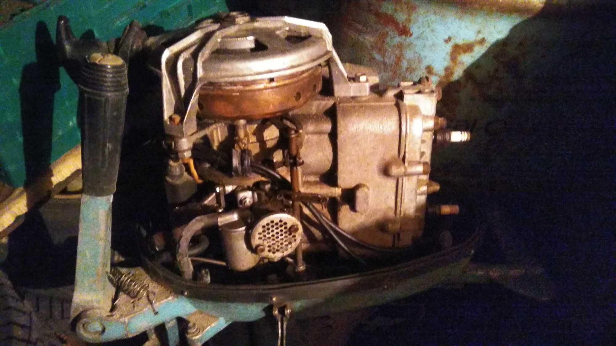 лодочный мотор  ВИХРЬ 2.5ка