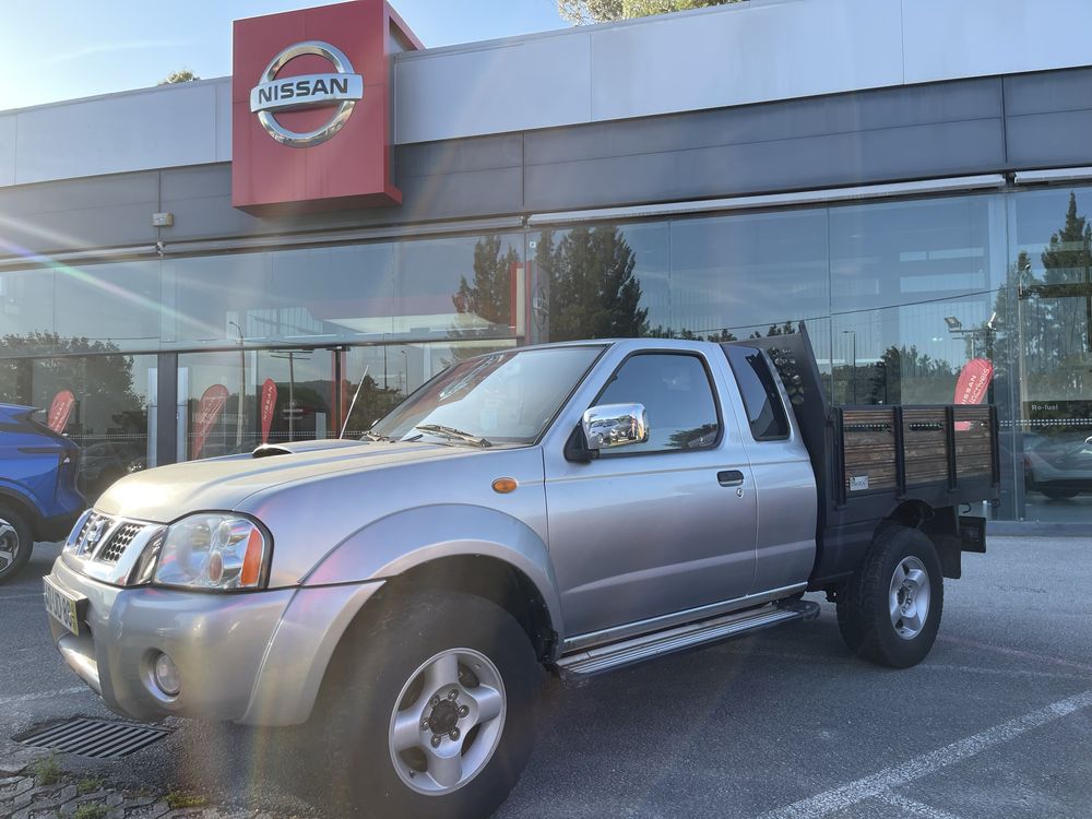 Nissan Navara D22 2003
