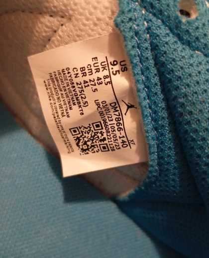 Jordan 1 Retro Low OG SP
Fragment x Travis Scott   R.40/25