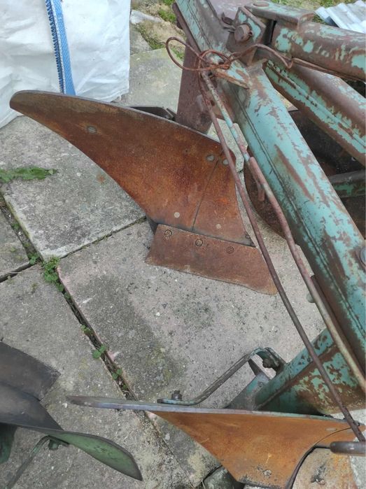 Плуг 2/30 см Unia Grudziadz