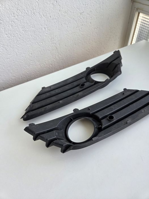 Grelhas nevoeiro Originais Opel Astra H