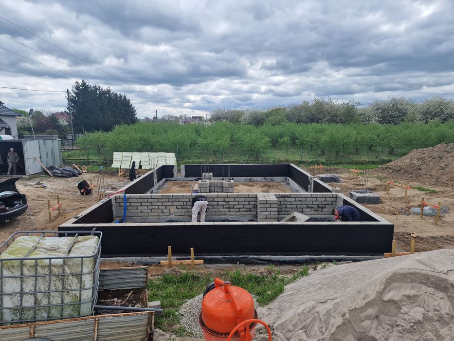 Usługi budowlane, budowa domu, dachy, elewacje