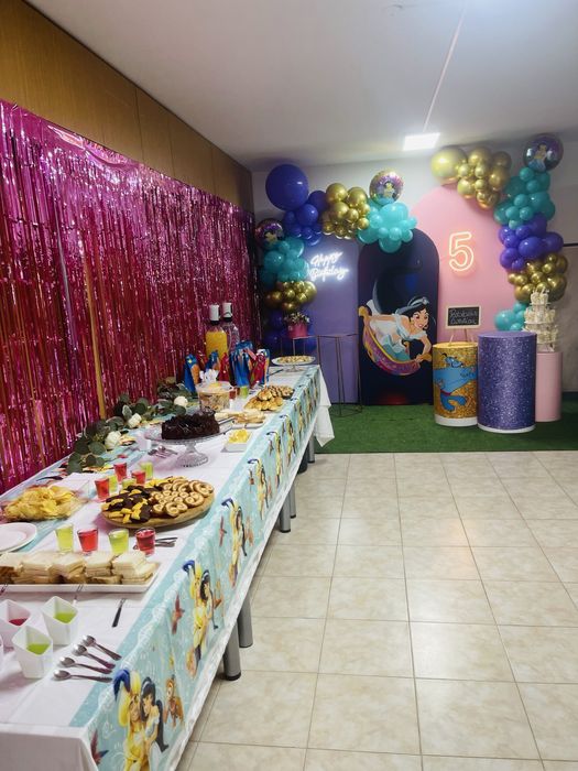 Aluguer material decorativo festas infantis