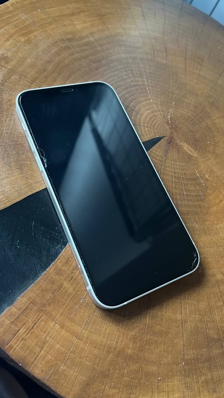 iPhone 12 256gb w dobrym stanie