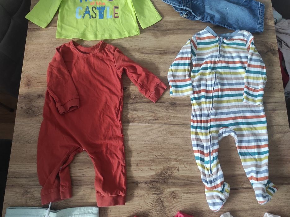 Zestaw ubranek dla chłopca 62/74.