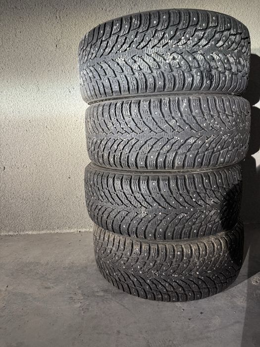 Nokian Hakkapeliitta 9 245/45 R18 стан нової