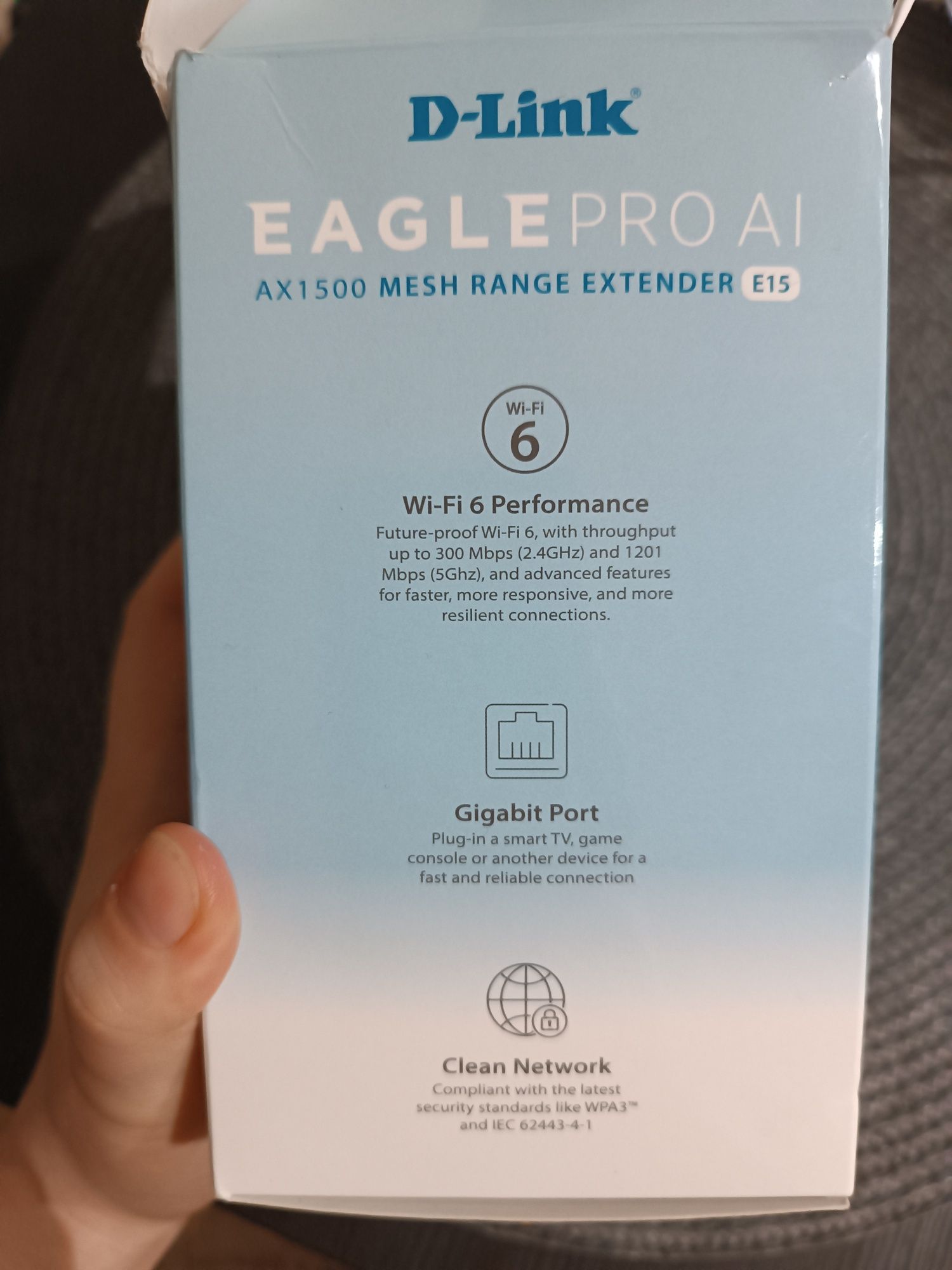 Wzmacniacz sieci WiFi EaglePro AI AX1500 E15