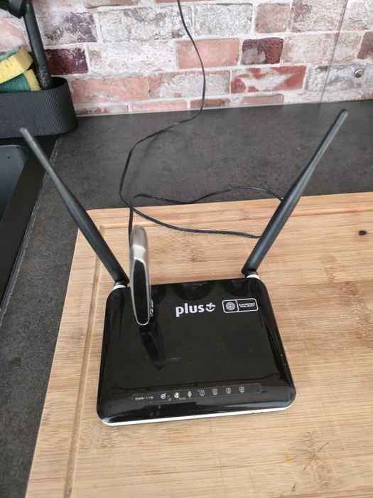 Router D-Link DWR-116 z modemem Huawei E398 4G LTE