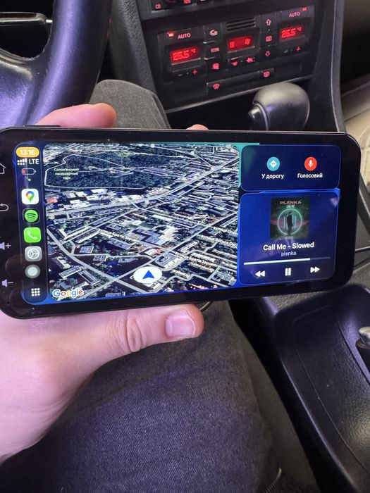 Продам carplay, android auto монітор універсальний.