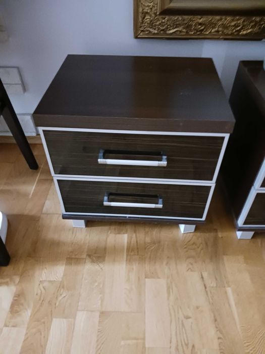 zestaw mebli do sypialni