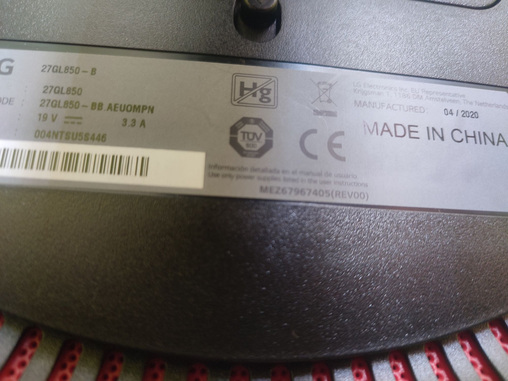 Monitor LG 27GL850-B – 27" QHD, IPS, 144Hz, G-Sync – z pudełkiem