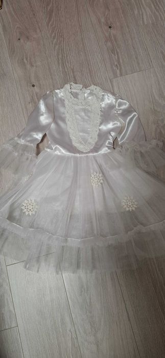 Костюм сніжинки сукня