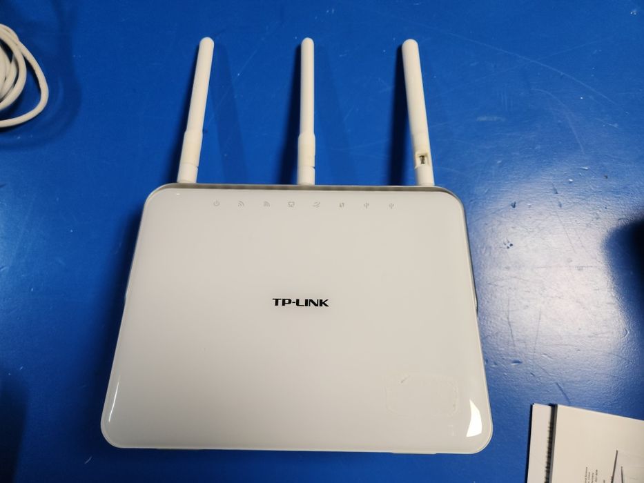 Router Gigabit sem fio de banda dupla AC1900