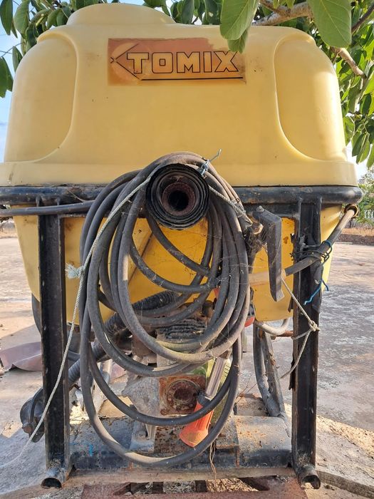 Pulverizador Tomix 200L