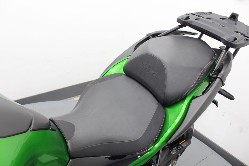 Kawasaki Ninja H2 SX