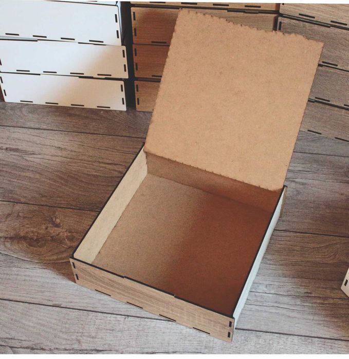 Подарункова коробка для пакування  із ДВП ХДФ