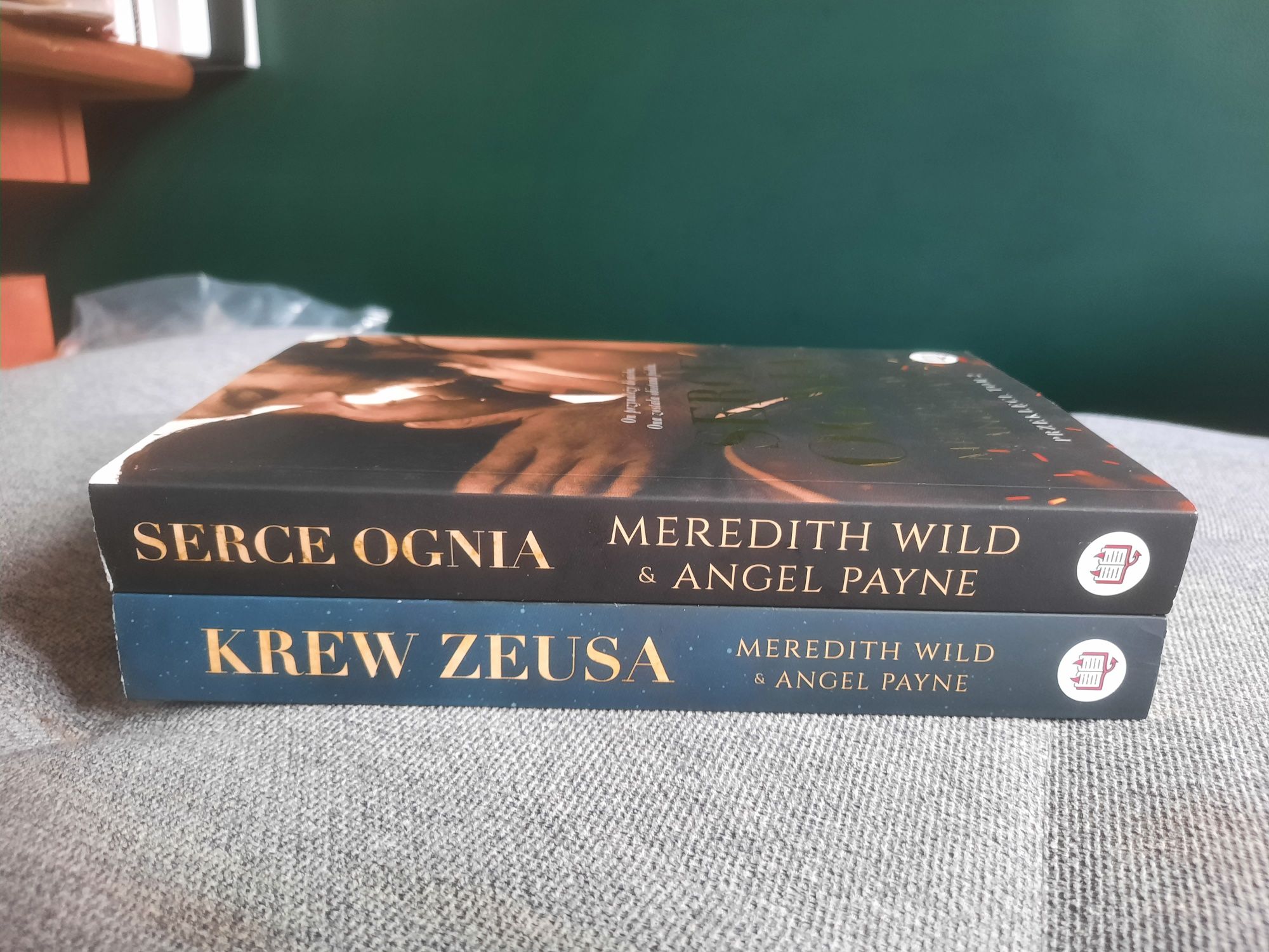 Książki "Krew Zeusa" i "Serce ognia" Meredith Wild Angel Payne