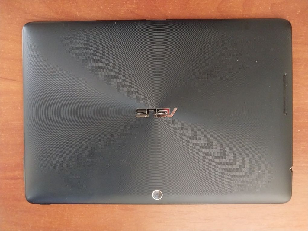 Планшет Asus Transformer Pad TF300T

Вживане


2 500 грн.

Світловодсь