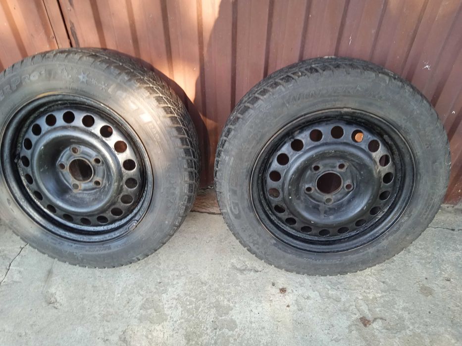 Opony zimowe z felgami stalowymi 185/65/15