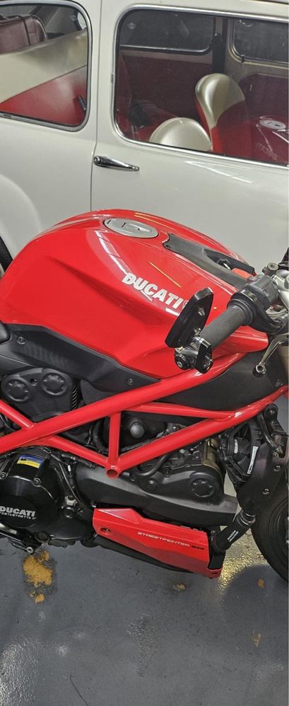 Ducatti streetfigther 848 nacional