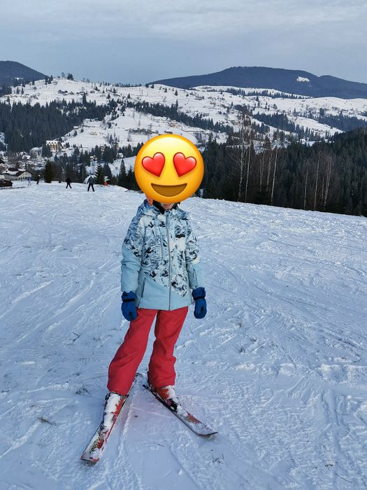 Лижна куртка на дівчинку