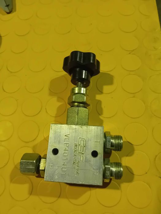 Válvula hidráulica reguladora de pressão.