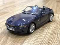 Модель Bmw Z4 E85  Масштаб 1:18