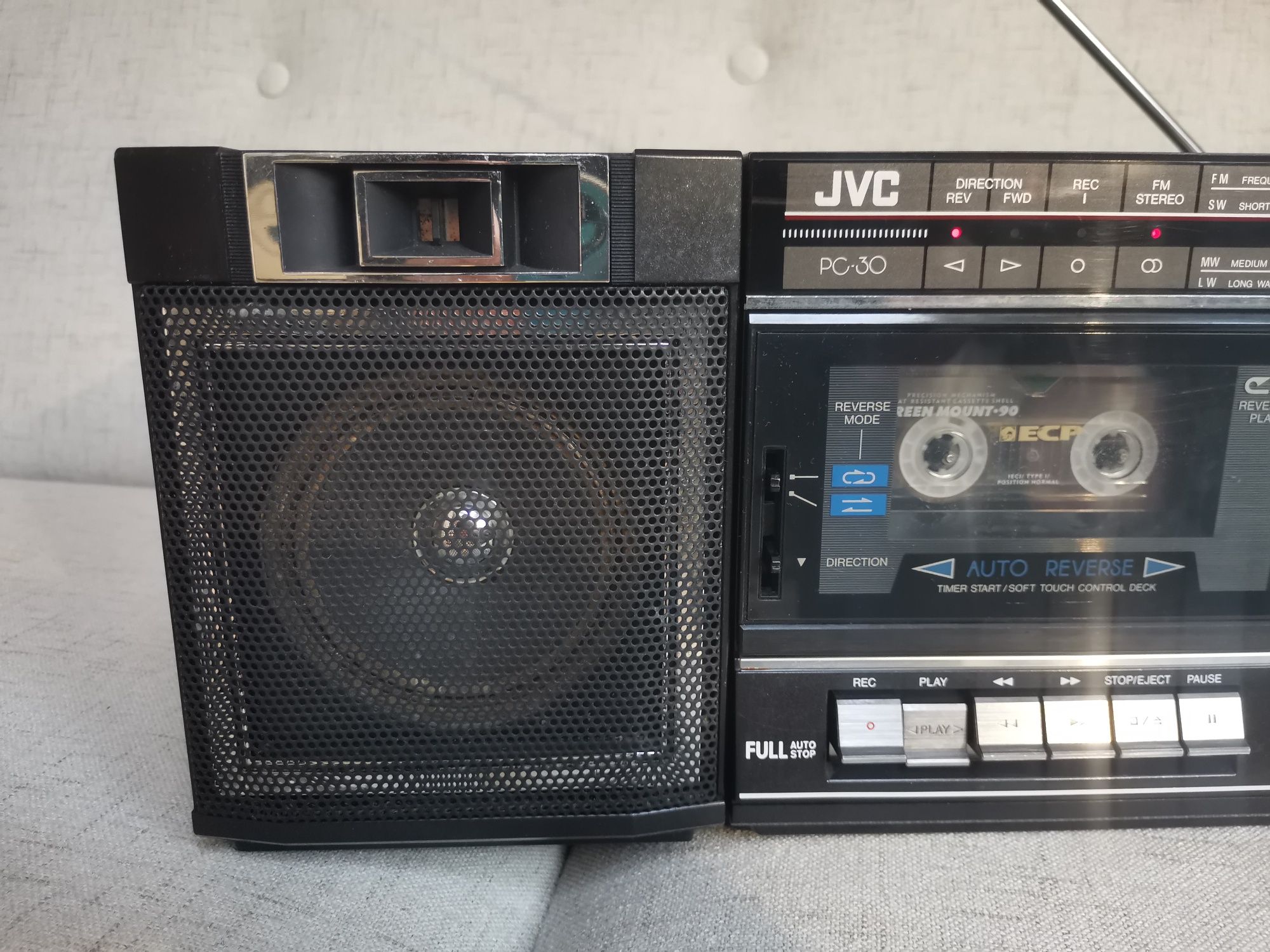 Radiomagnetofon JVC PC-30 bdb