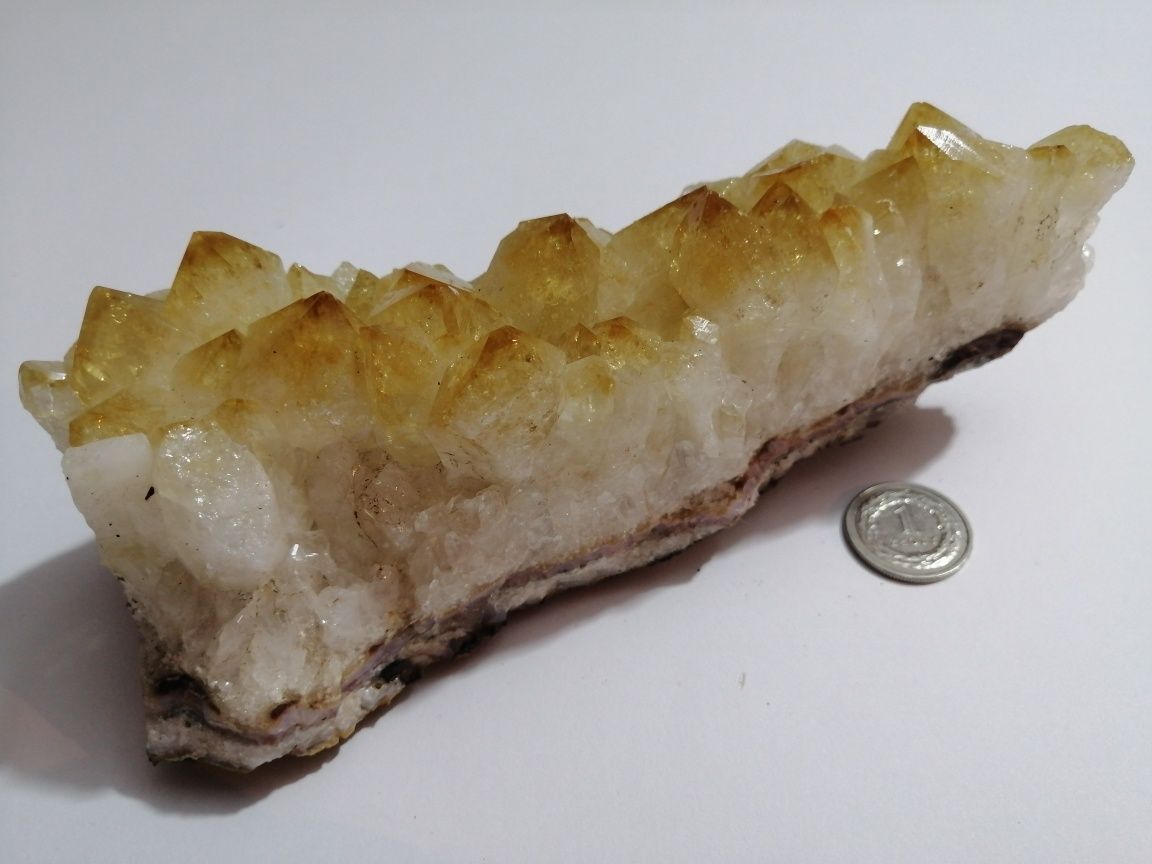 Naturalny kamień Cytryn w formie krystalicznych bryłek szczotek nr 14