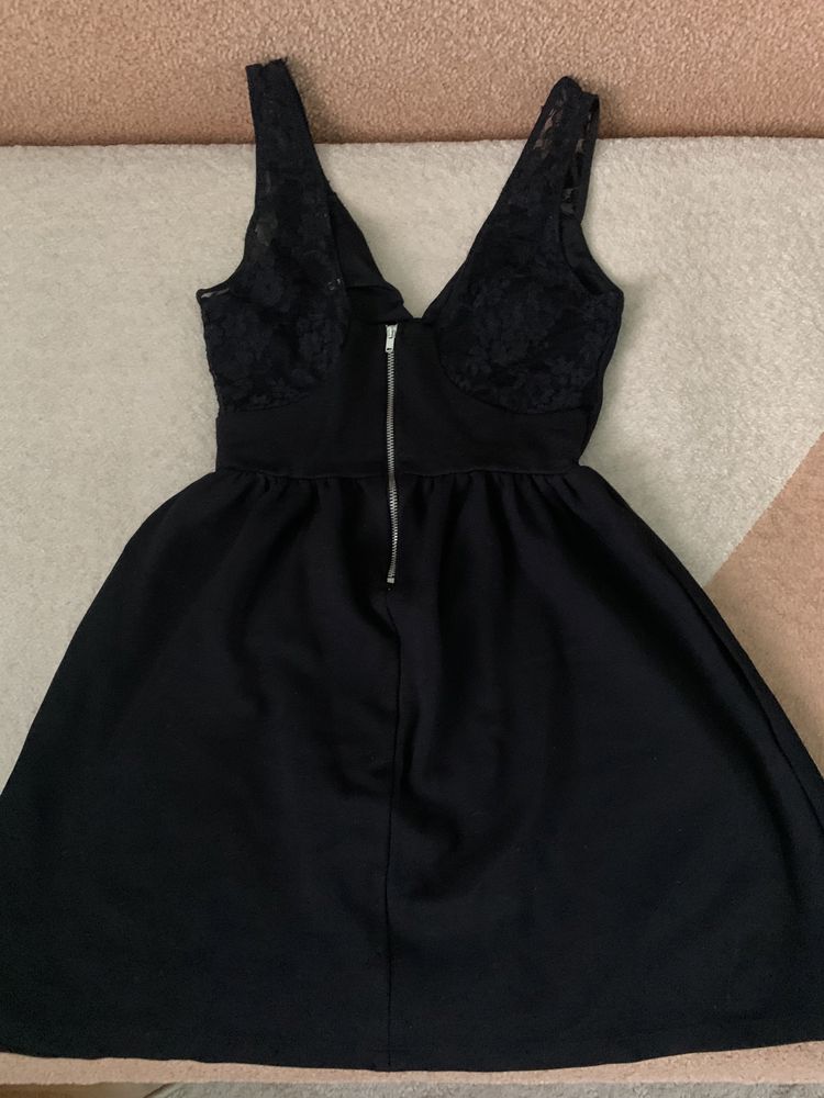 Жіноче плаття Zara