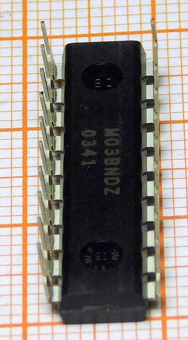 Układ scalony MAX3223ECPP MAXIM układ typu RS‑232 transceiver [07]L3