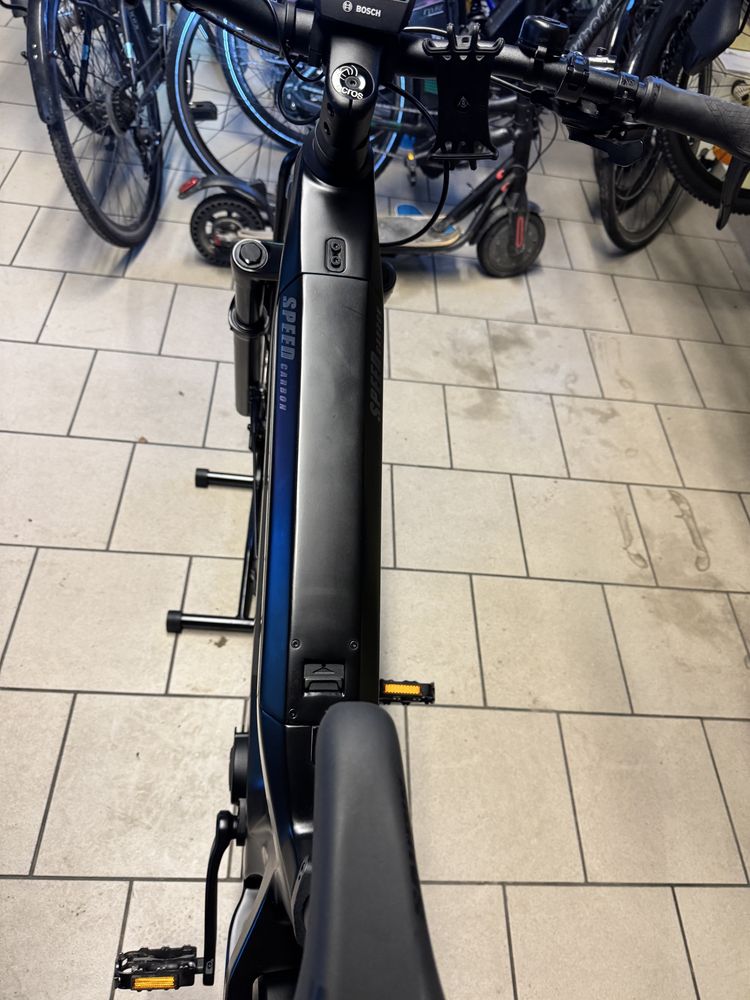 Rower Elektryczny na kołach 29 cali. Carbon Bosch Cx Gwarancja