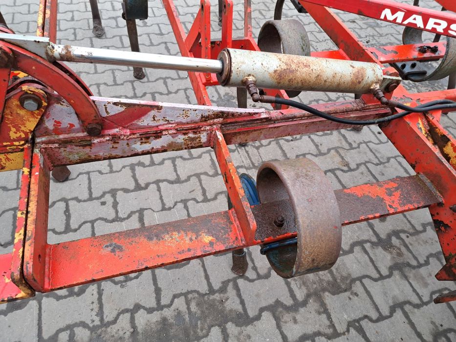 Kultywator ścierniskowy Marsk Stig 5,7 metra vibro flex