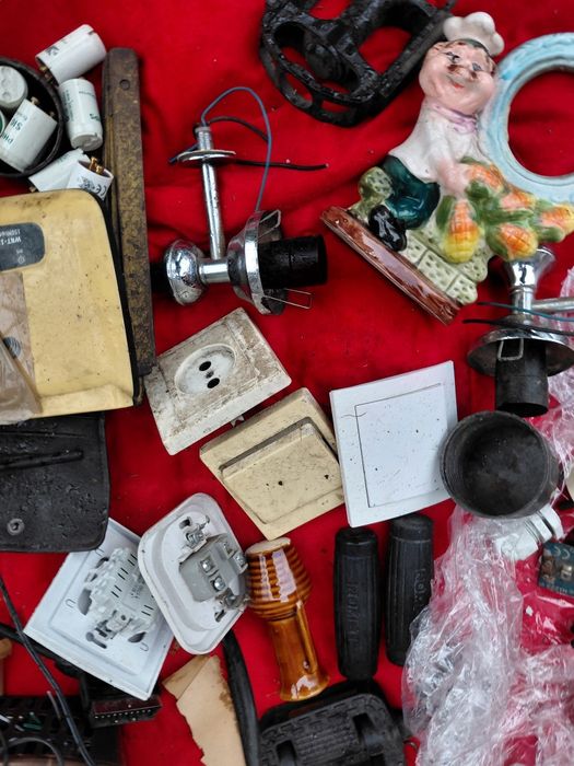 Porządki garażowe wyprzedaż cześć