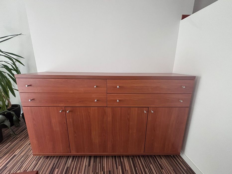 Conjunto Mesa e Cadeiras Sala de Jantar em Cerejeira