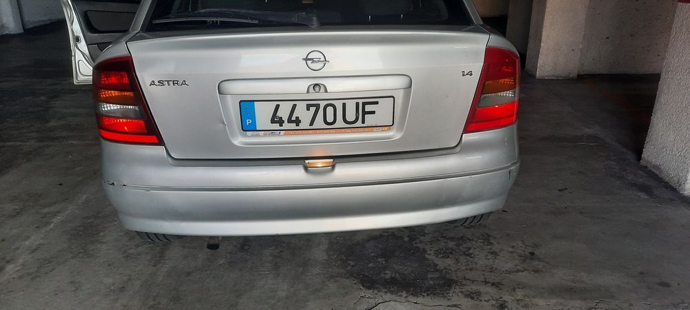 Vendo Astra 1400 cc ano 2002