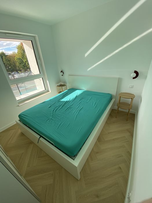 Łóżko kontynentalne z pojemnikiem Ikea Malam 160x200