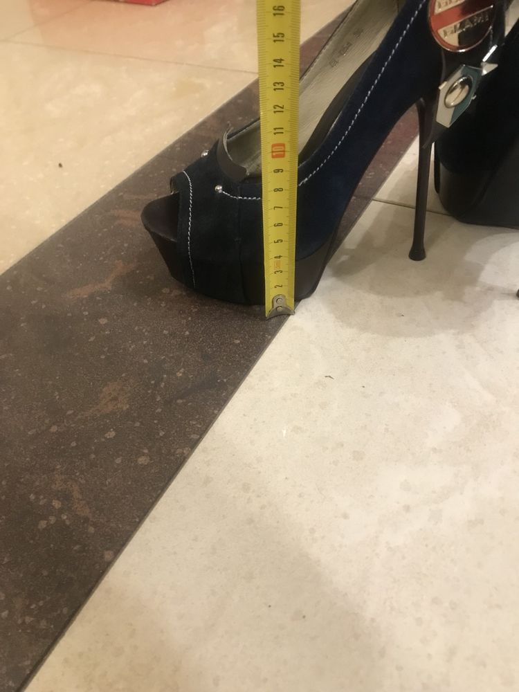 Туфли на высоком каблуке 38 Gianmarco Lorenzi