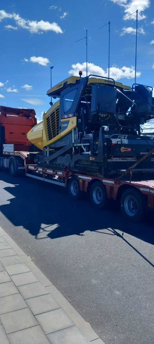 TRANSPORT maszyn podczołgówa naczepa niskopodwozie pomoc drogowa