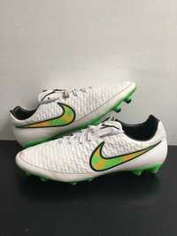 Buty piłkarskie korki Nike Magista r.42,5