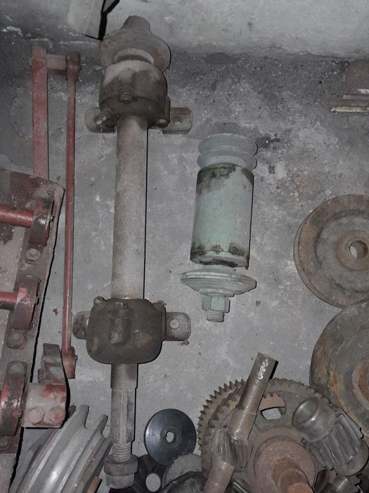 Wałek,pierwsze foto,58cm I 28cm długości. Z łożys