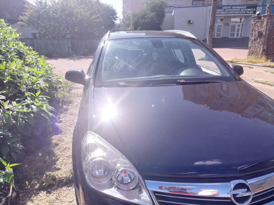Opel Astra H benzin