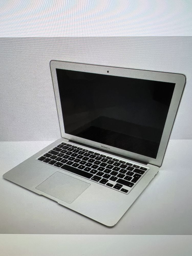 Laptop MacBook Air 13 13,3 " Intel Core i5 8 GB / 512 GB srebrny
