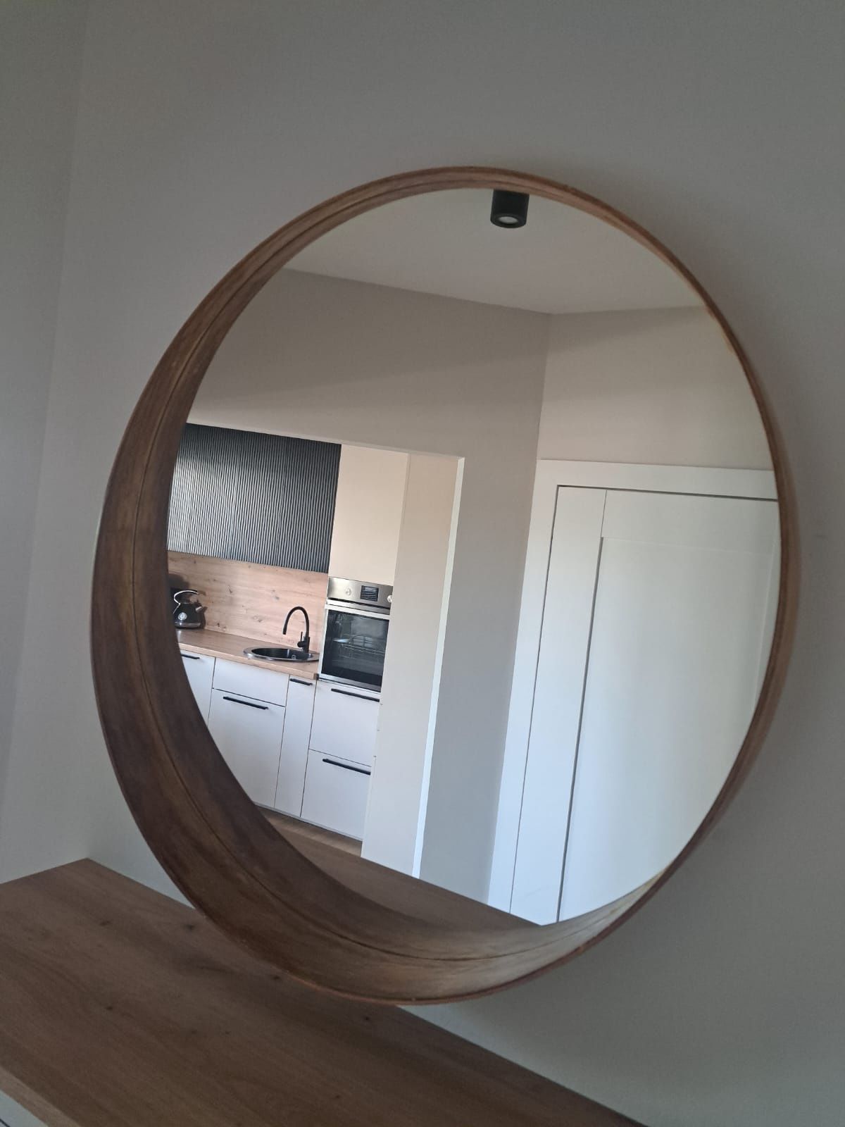 Lustro 80cm w drewnianej oprawie