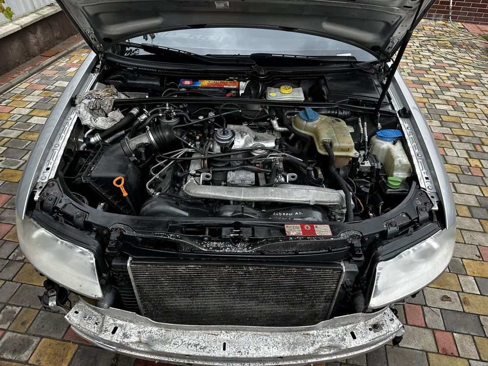 Розборка Audi A4 B6, 2.5TDi, 6-пка, 2003р, є всі запчастини