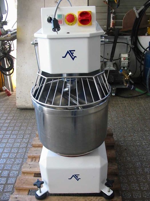 Amassadeira Ferneto 15KG