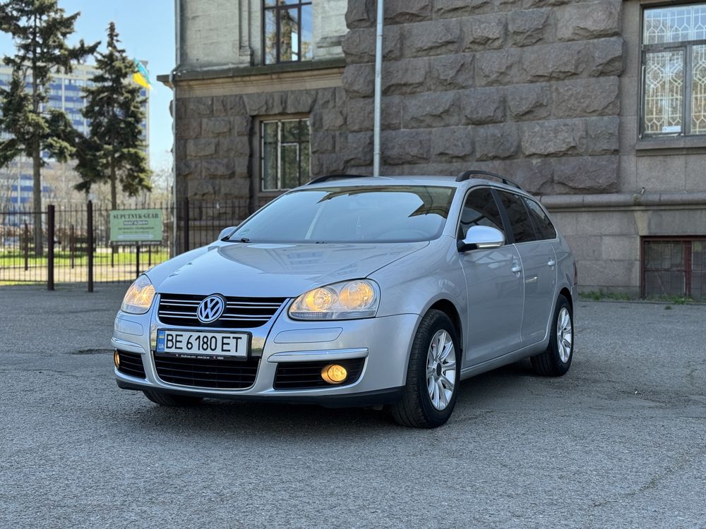 Volkswagen Golf 5! 2.0TDI/ DSG!