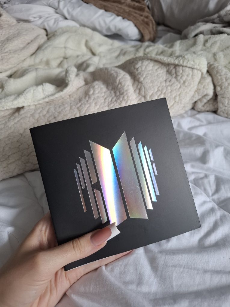 Album BTS Proof .